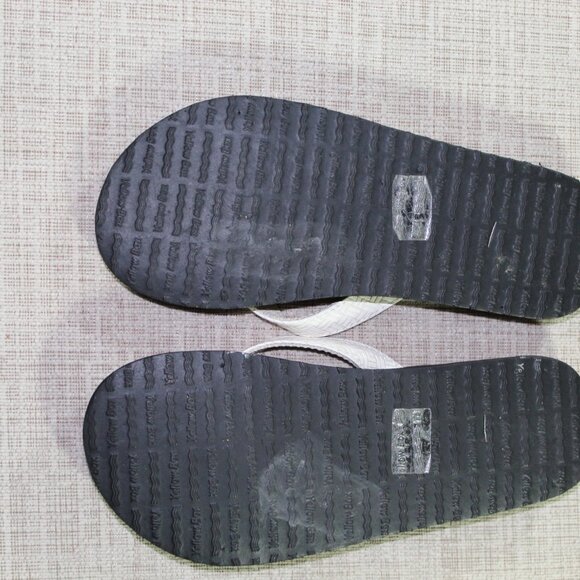 NWOT Yellow Box Mellow Mat Thong Sandals - Picture 6 of 6